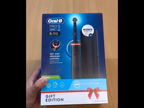 Oral-B Pro 3 3500 electric toothbrush unboxing and review (Black edition)